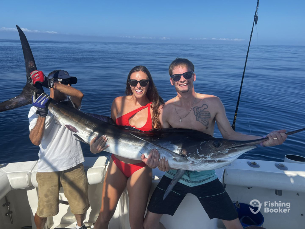 37f97d8f3157c355fc6b42d8b72b8594 Reel Job Cabo Fishing Tours - Big Fish